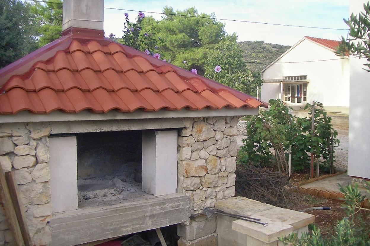 Apartments By The Sea Vinisce, Trogir - 5229 외부 사진