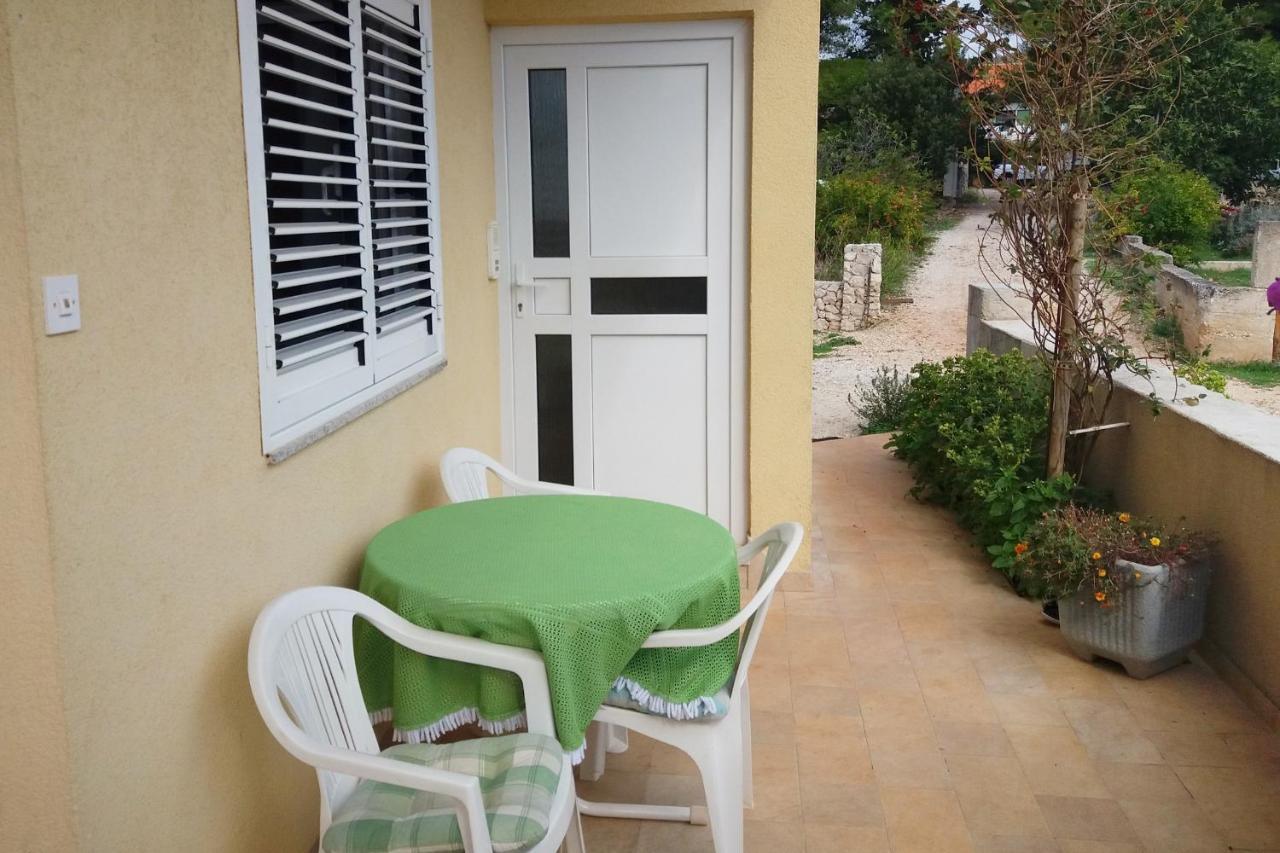 Apartments By The Sea Vinisce, Trogir - 5229 외부 사진
