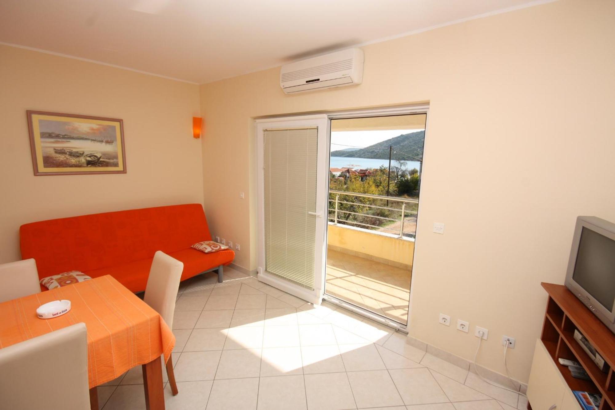 Apartments By The Sea Vinisce, Trogir - 5229 객실 사진